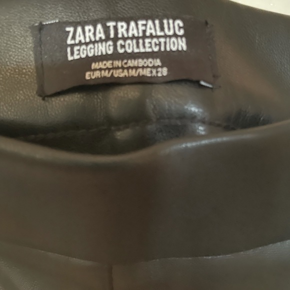 High waisted Zara leggings with side zip - Picture 3 of 4